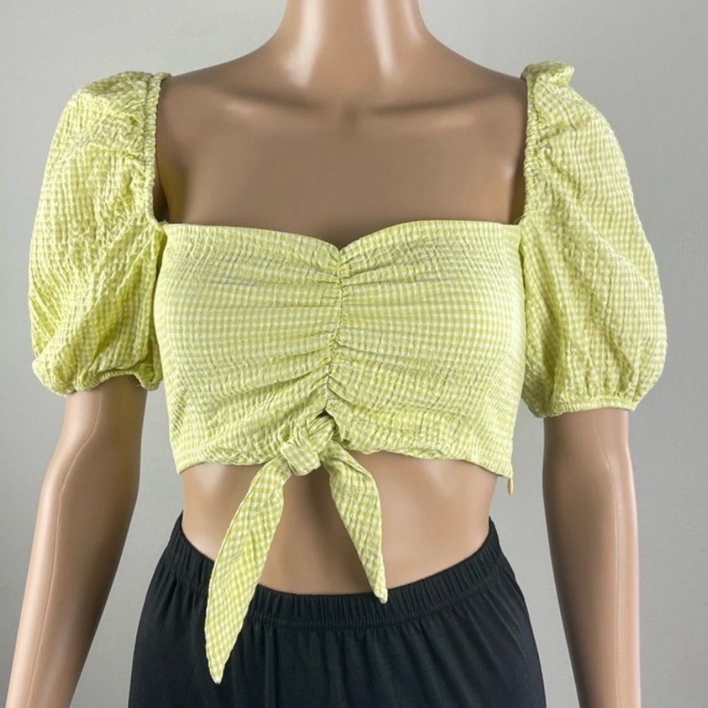 Zara Green and White Gingham Crop Top with Puff Sleeve